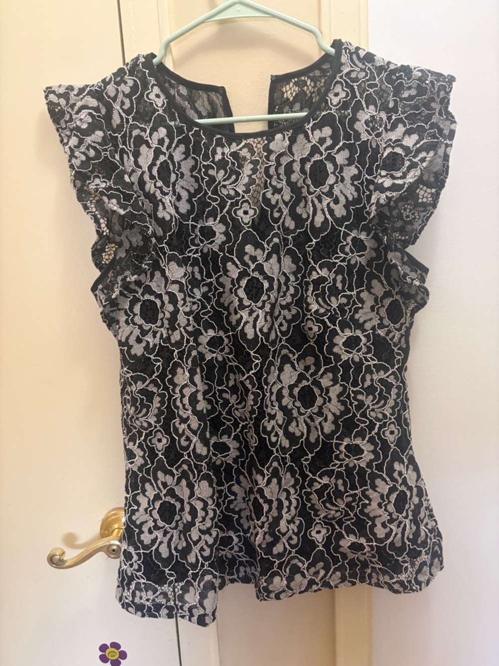 White House Black Market Black & White Lace Flutter Sleeve Top